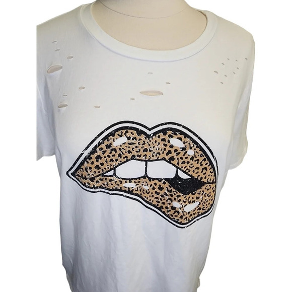 Zutter Lips Are Sealed Distressed Leopard Lips Tee Size Large F395 - Picture 3 of 10